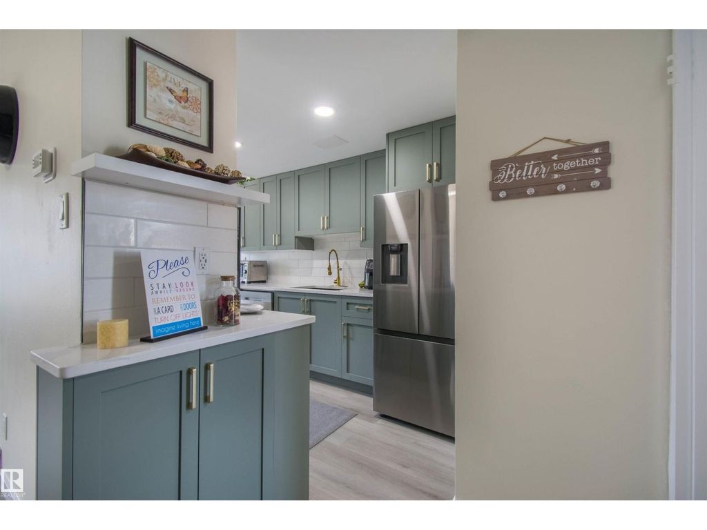 71 Amberly Co Nw, Edmonton