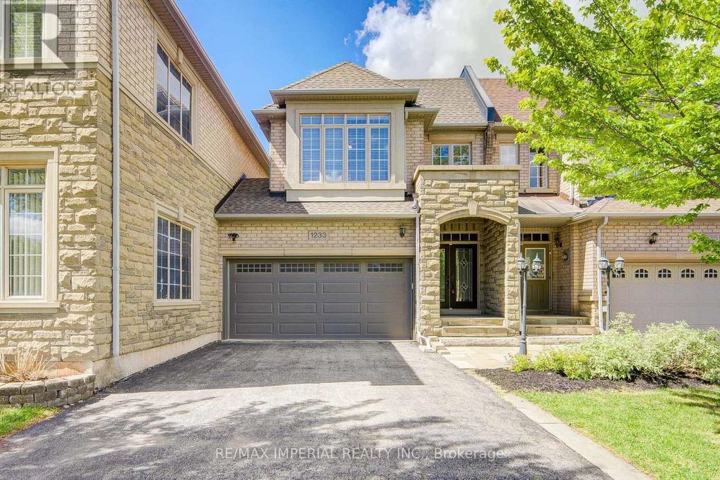 1233 Agram Drive, Oakville (jc Joshua Creek)