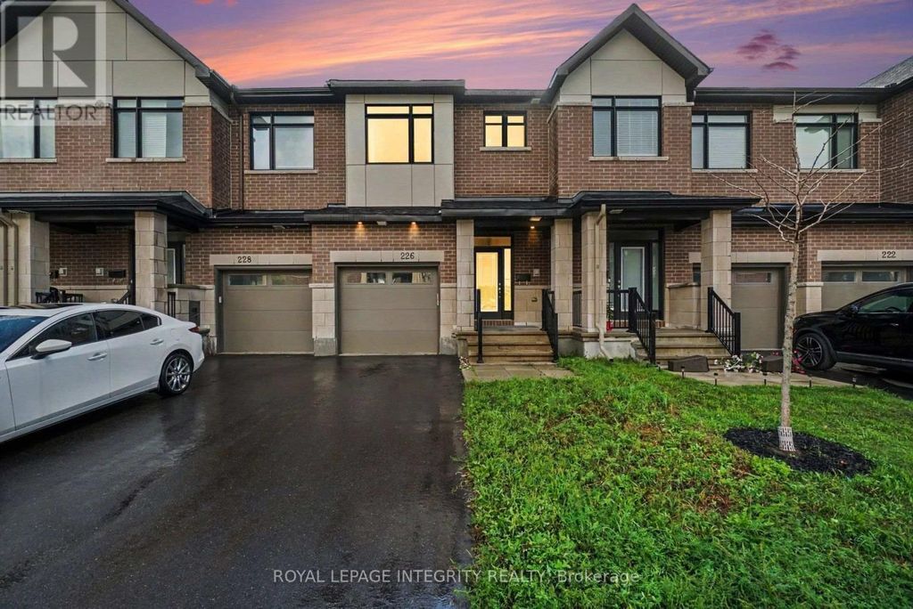 226 Monticello Avenue, Ottawa