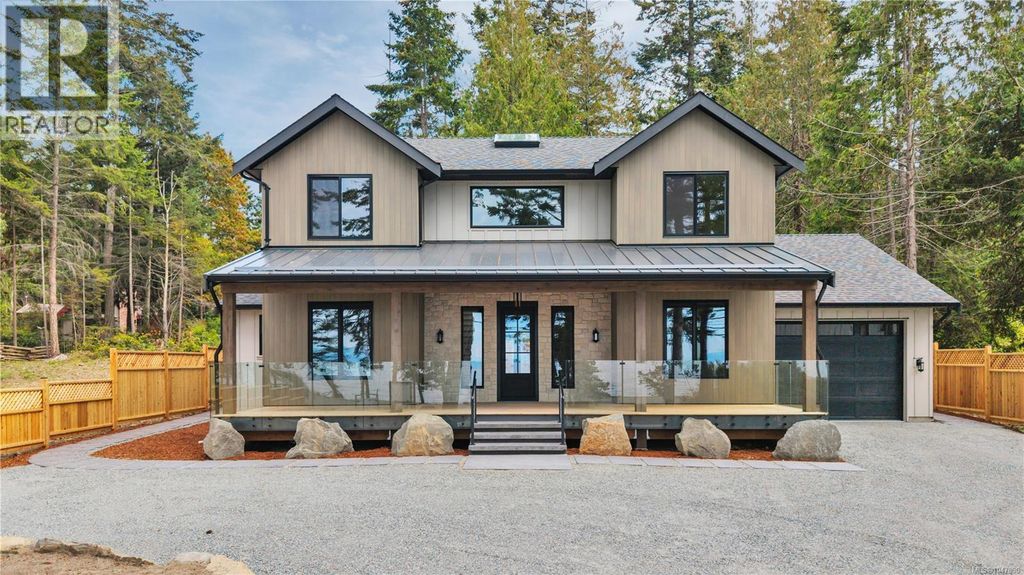 729 Berry Point Rd, Gabriola Island