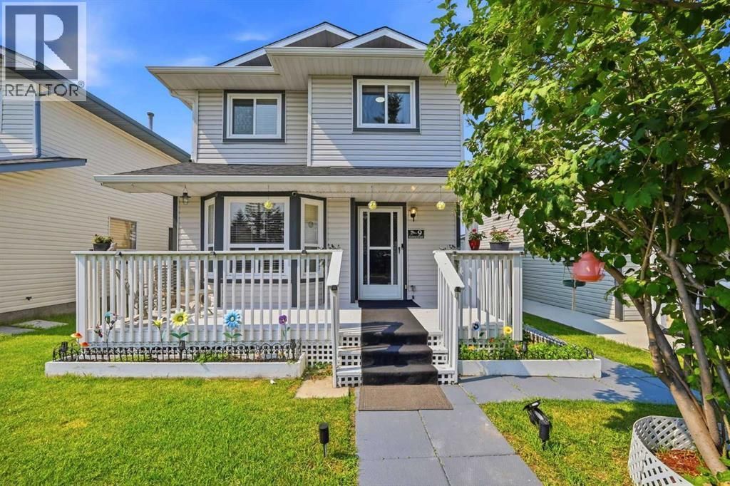 9 Martindale Crescent Ne, Calgary