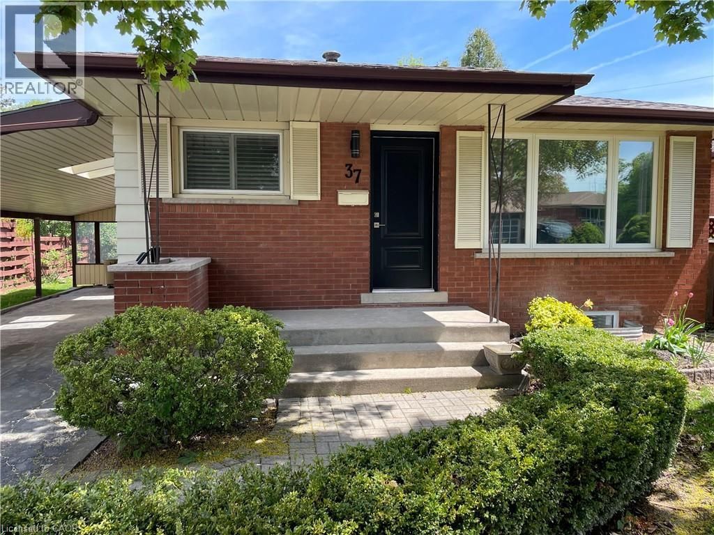 37 Goldfinch Road Unit# Upper, Hamilton