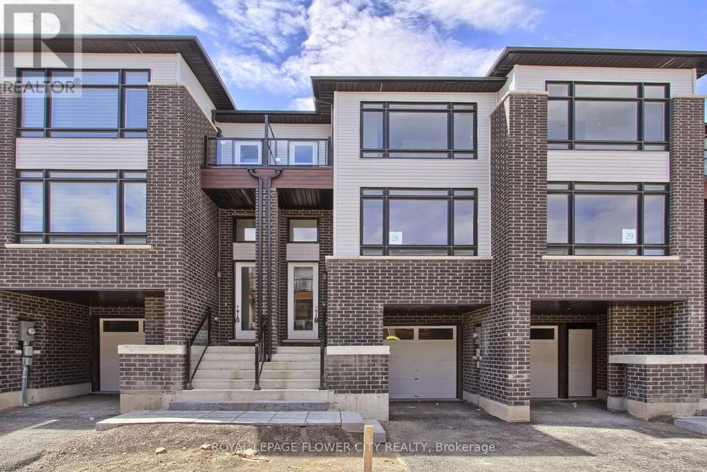 33 Sidney Rose Common, St. Catharines (glendale/glenridge)