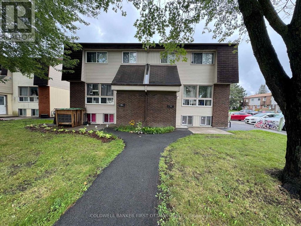 19c Sonnet Crescent, Ottawa