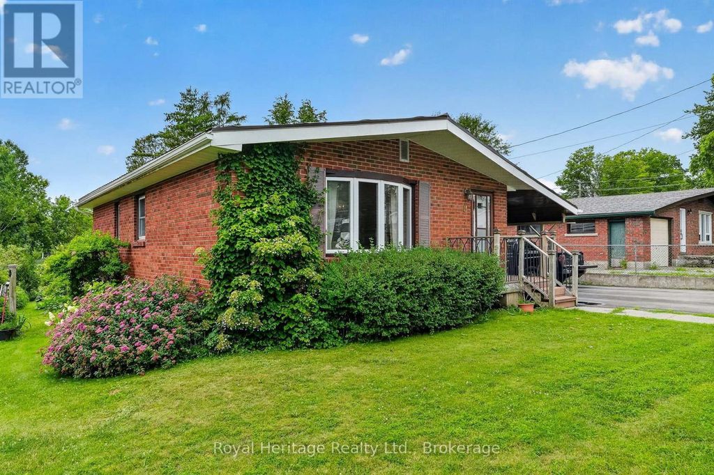 8 Simmons Street, Cramahe (colborne)