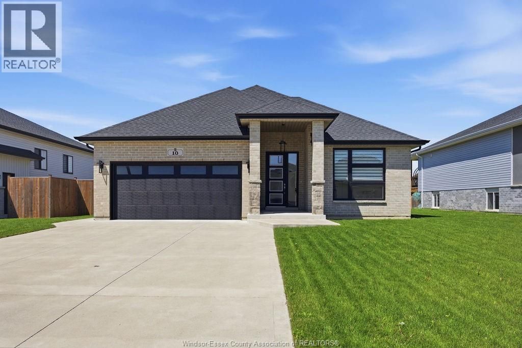10 Lundy Street, Amherstburg