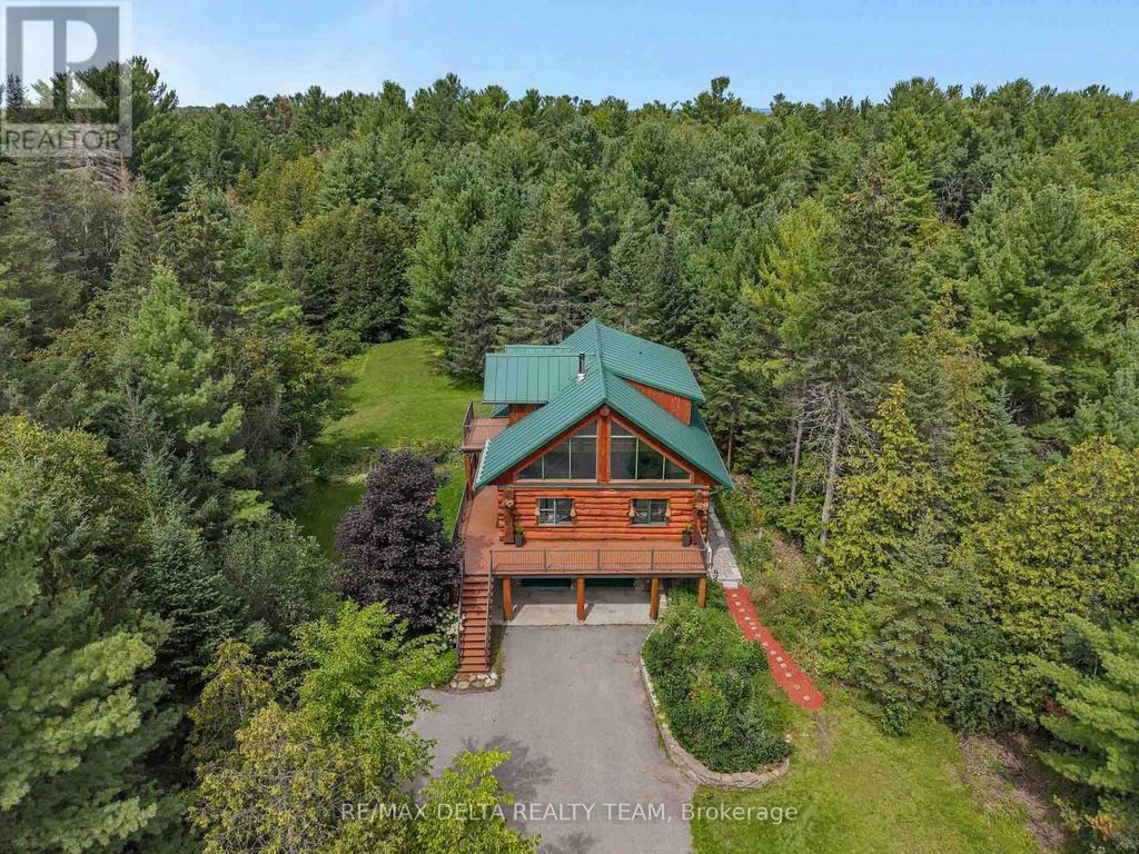 107 Corkery Woods Drive, Ottawa
