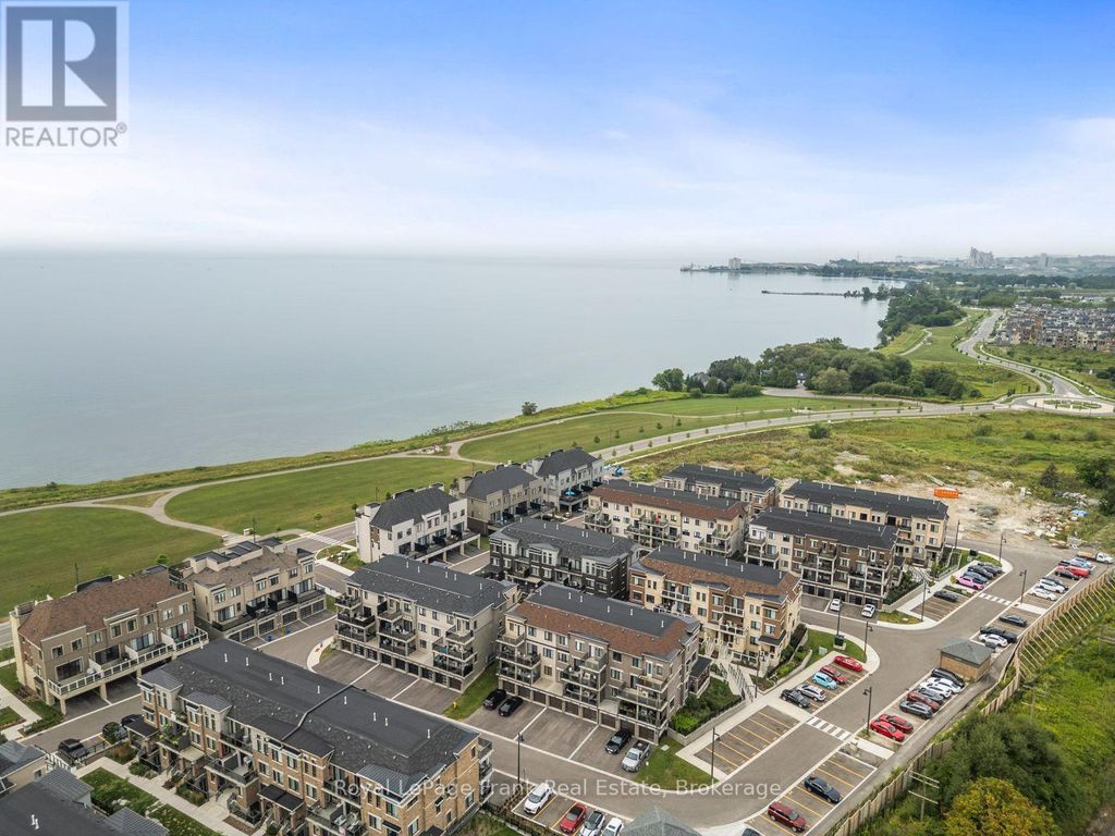 17 - 28c Lookout Drive, Clarington (bowmanville)
