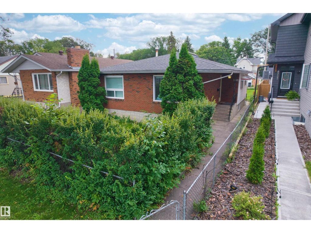 8723 81 Av Nw, Edmonton