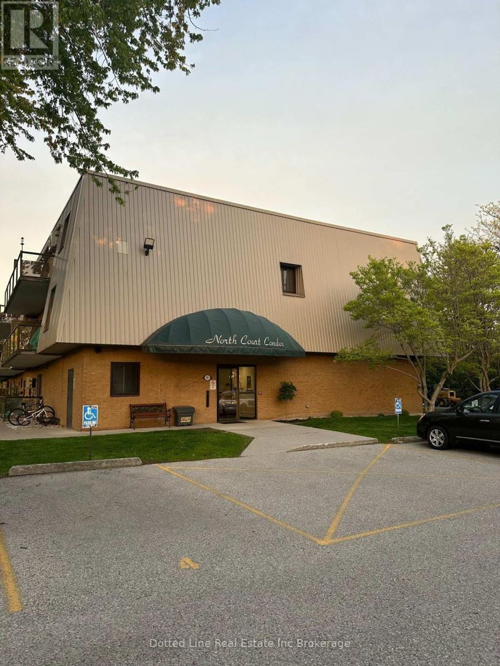 208 - 91 Spruce Street W, Aylmer
