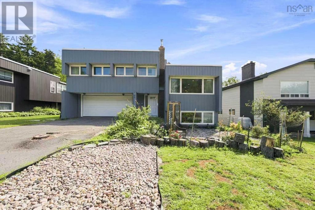 96 Bayview Road, Halifax