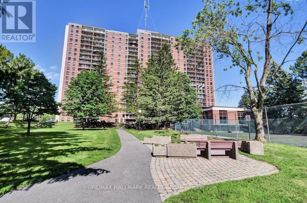 1003 - 665 Bathgate Drive, Ottawa