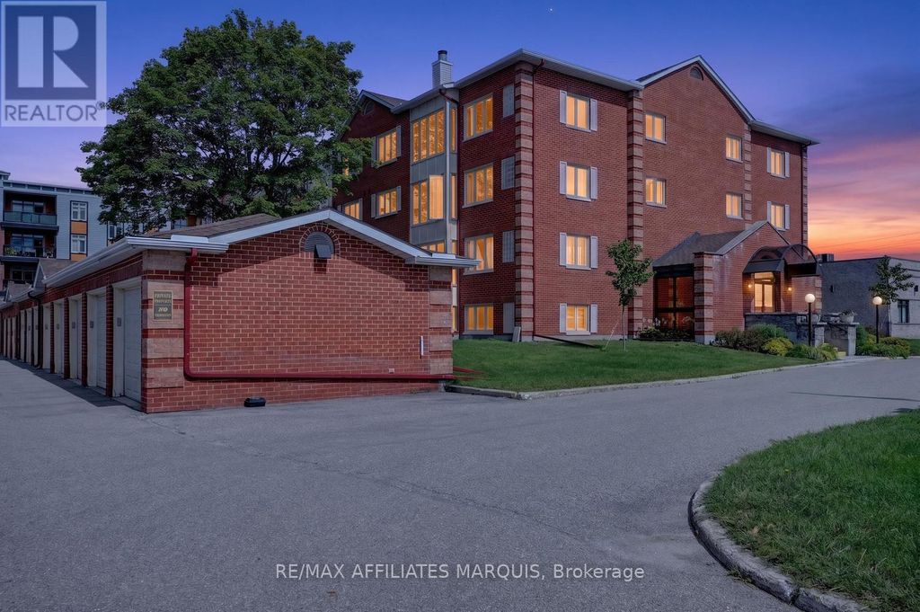 106 - 10 Armstrong Drive, Smiths Falls