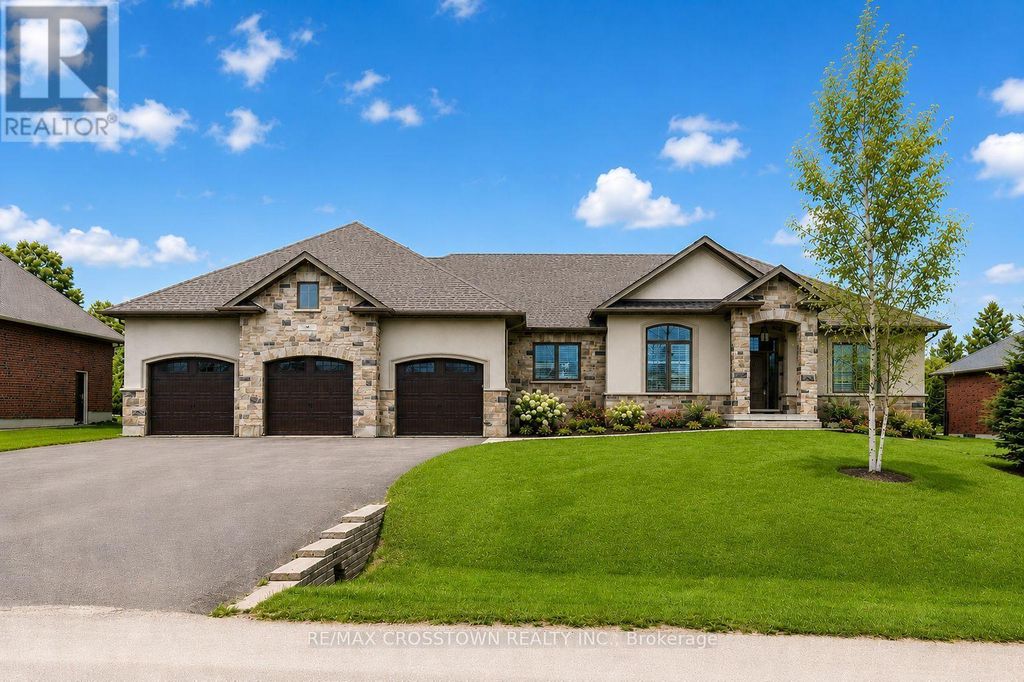 25 Mennill Drive, Springwater (snow Valley)