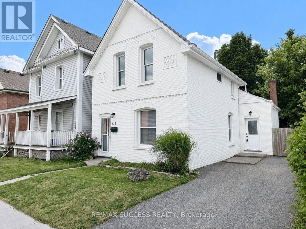 21 Webling Street, Brantford