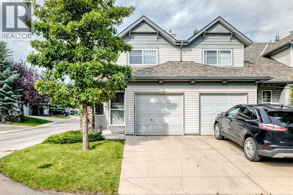 20 Everstone Place Sw, Calgary