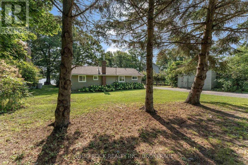 65 Blue Heron Lane, Frontenac Islands (howe Island)