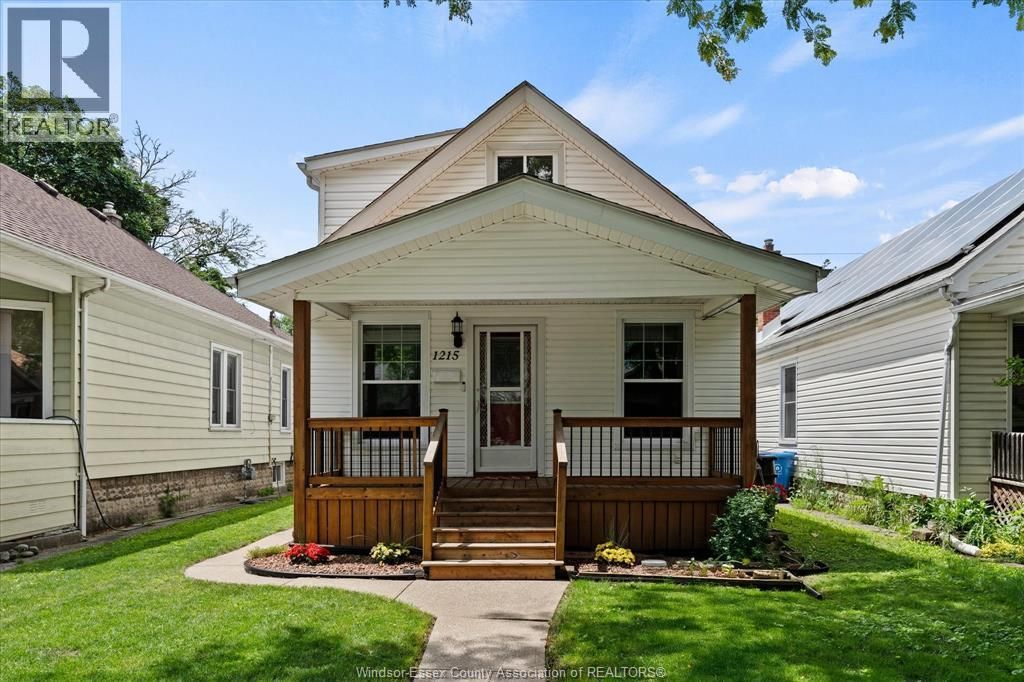 1215 Lincoln Road, Windsor