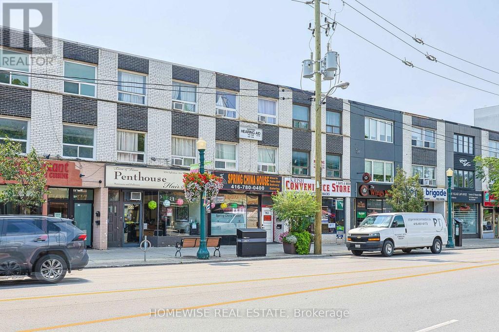 Rear - 961a Eglinton Avenue, Toronto (humewood-Cedarvale)