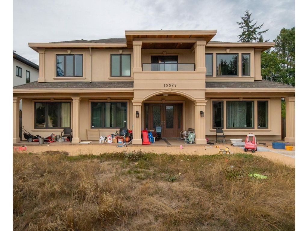 15527 17a Avenue, Surrey