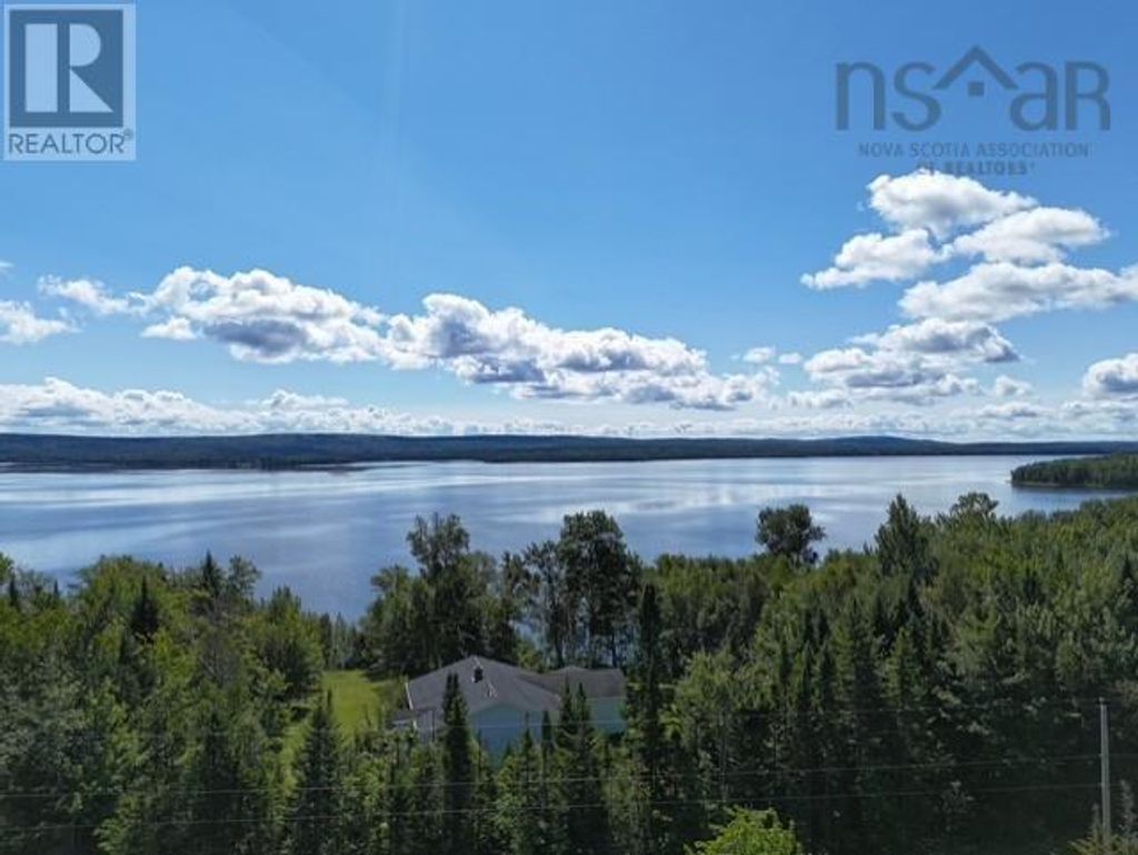 135 Eagles Way, Baddeck Inlet