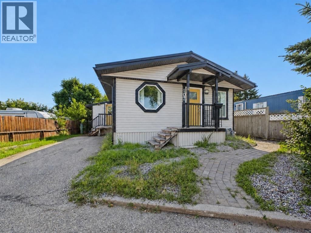 107, 6834 59 Avenue, Red Deer