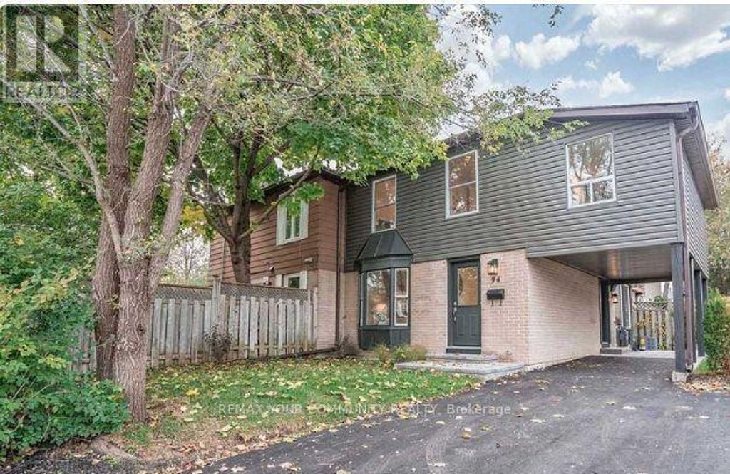 94 Springhead Gardens, Richmond Hill (north Richvale)