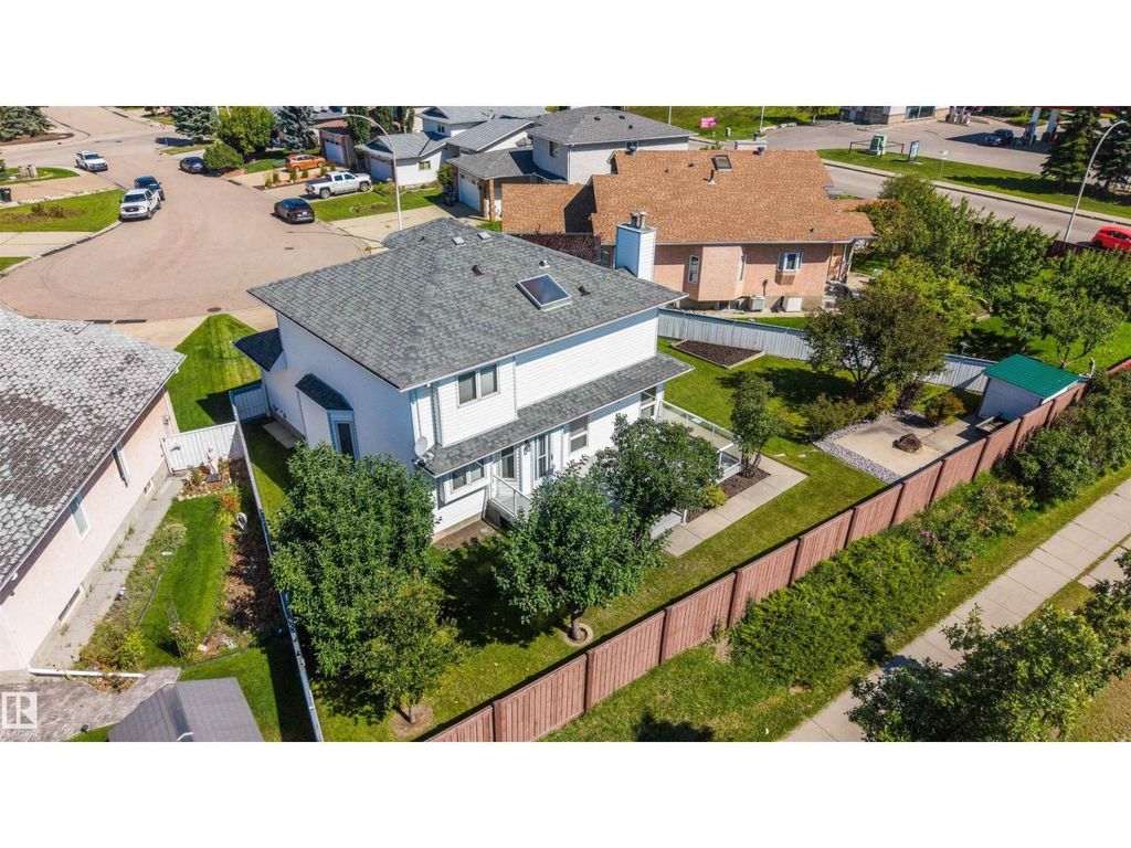 15304 74 St Nw, Edmonton