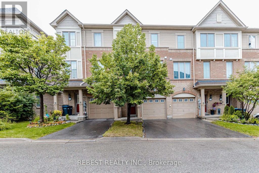 15 Cailiff Street, Brampton (bram West)