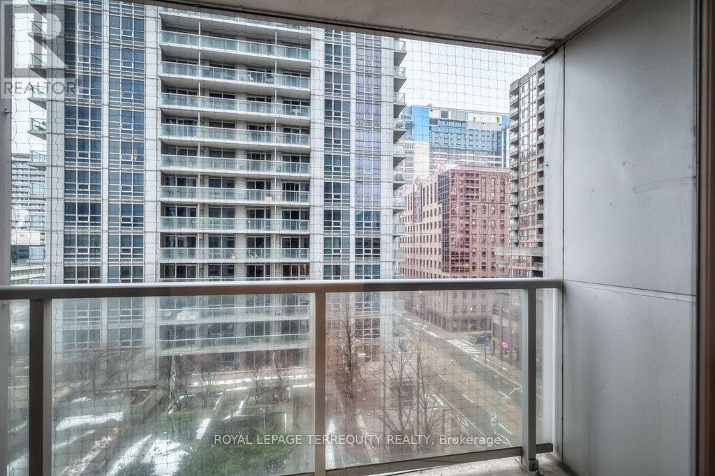 708 - 763 Bay Street, Toronto (bay Street Corridor)