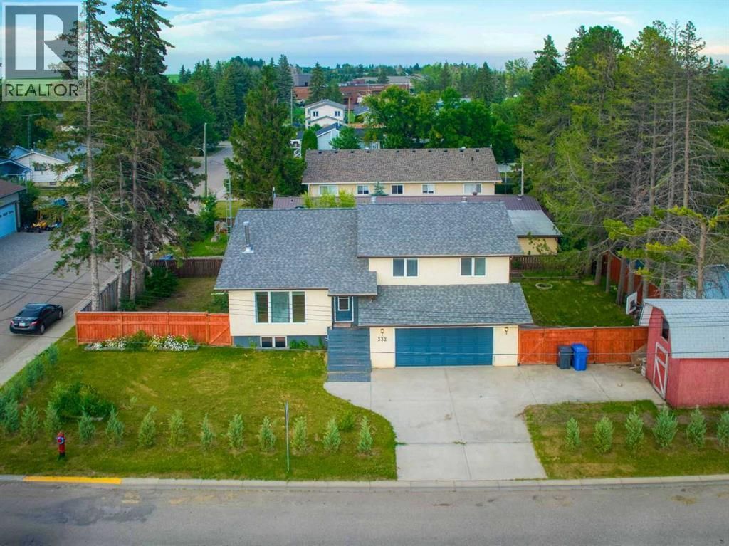 332 11 Avenue, Three Hills