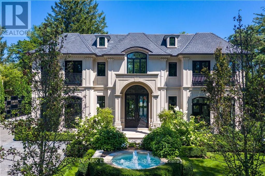 15 Chartwell Road, Oakville (oo Old Oakville)