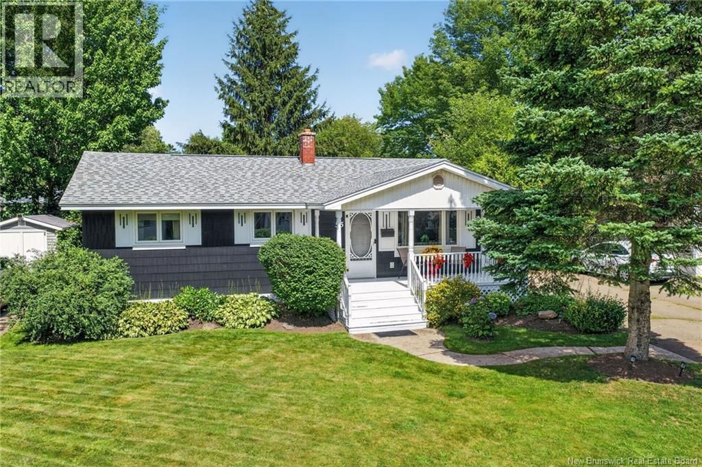 55 Lindsay Street, Riverview