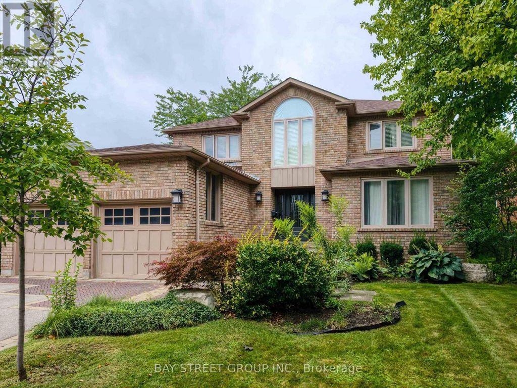 2191 Dunvegan Avenue, Oakville (fd Ford)
