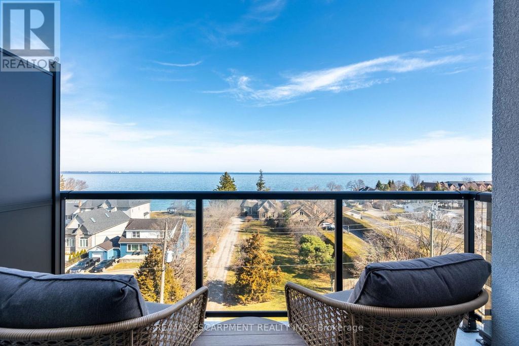 613 - 600 North Service Road, Hamilton (lakeshore)