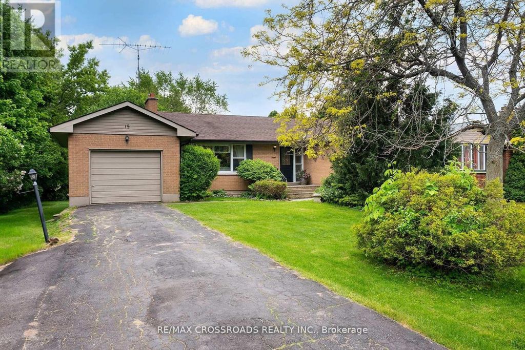 19 Orchard Avenue, Cobourg