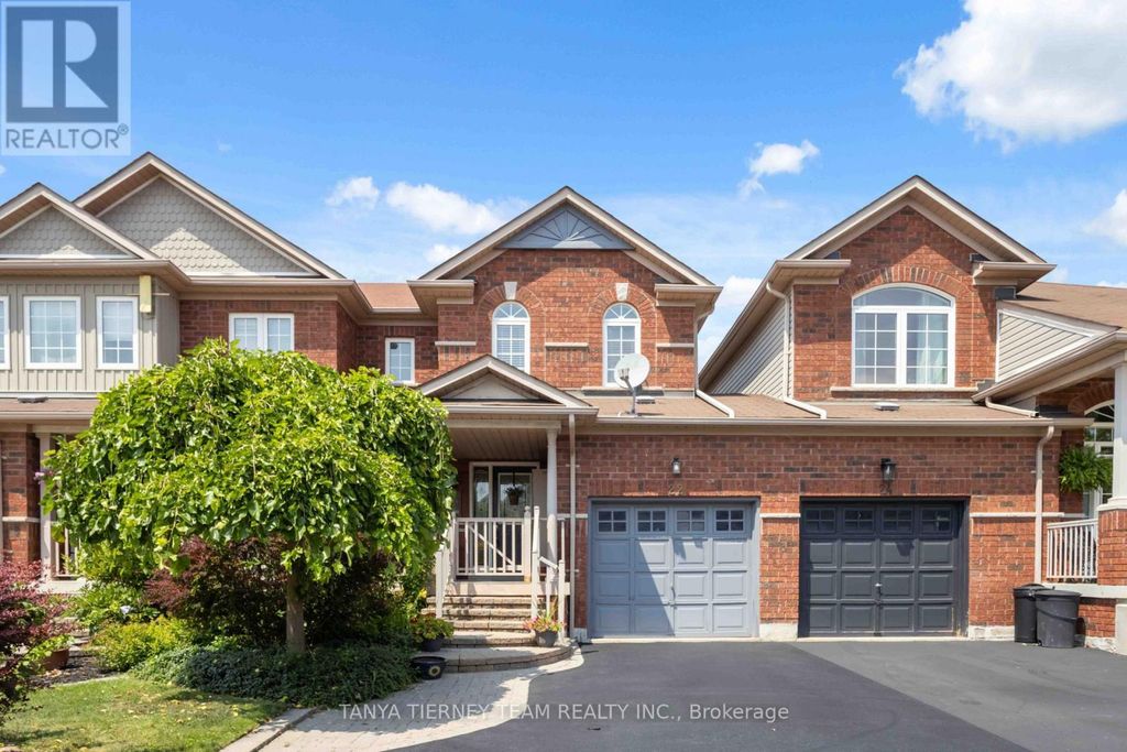 22 Sinden Drive, Whitby (brooklin)