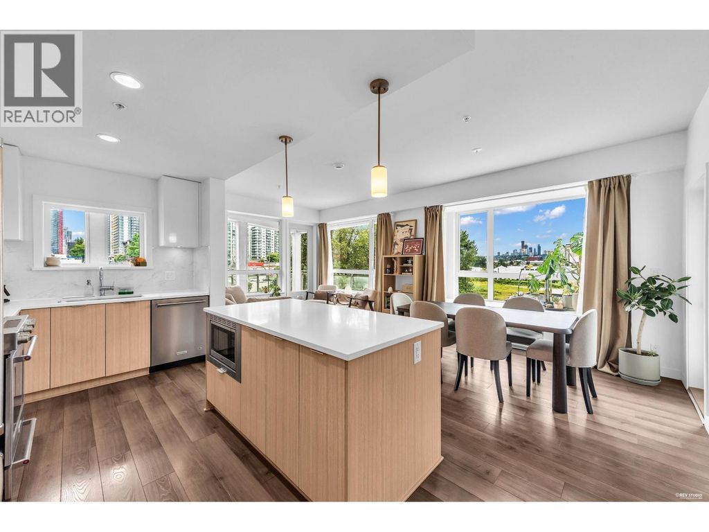 412 2188 Madison Avenue, Burnaby