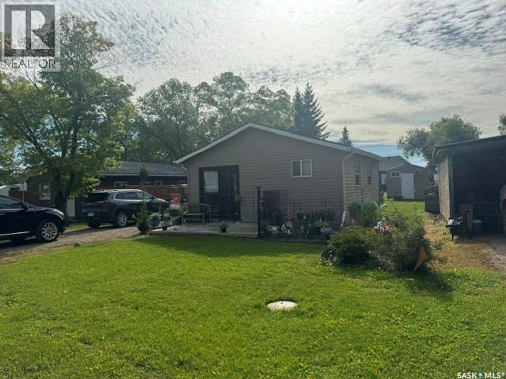 332 Mariner Avenue, Aquadeo
