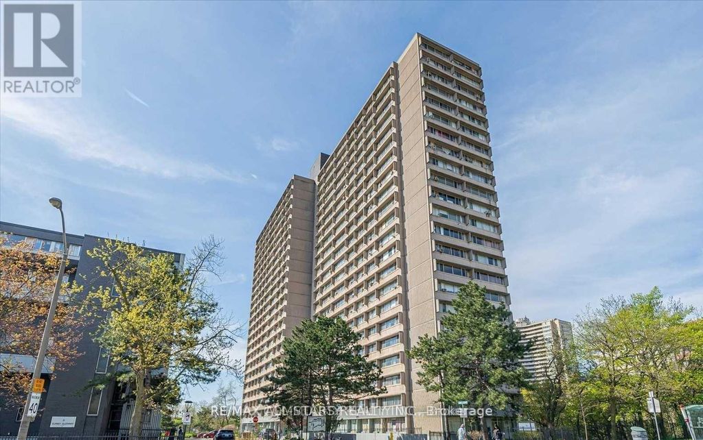 1906 - 10 Sunny Glenway, Toronto (flemingdon Park)