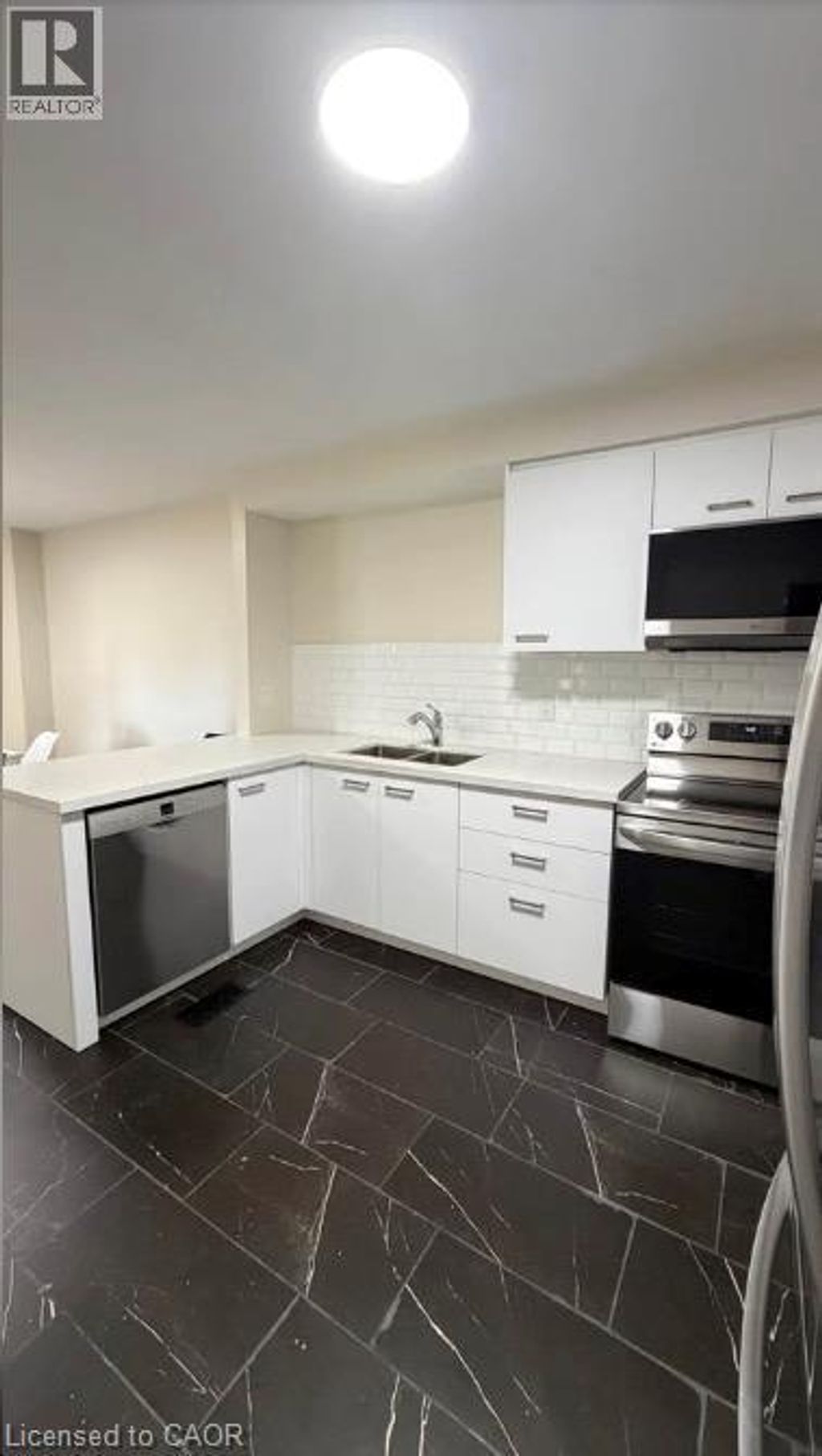 590 Millbank Drive Unit# 18, London