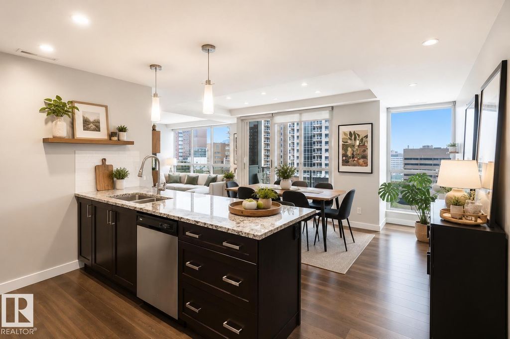 #908 10238 103 St Nw, Edmonton