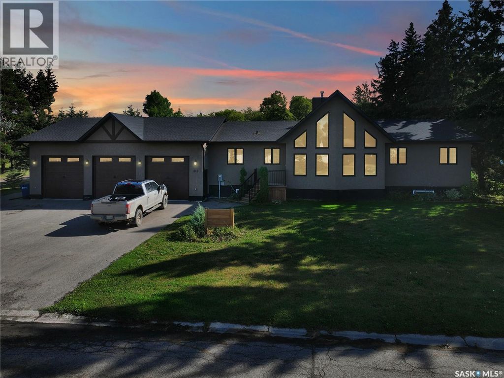 613 Gonczy Avenue, Esterhazy