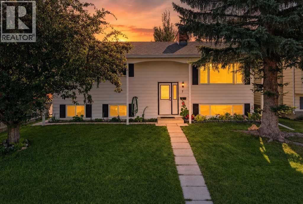 7 Halman Crescent, Red Deer