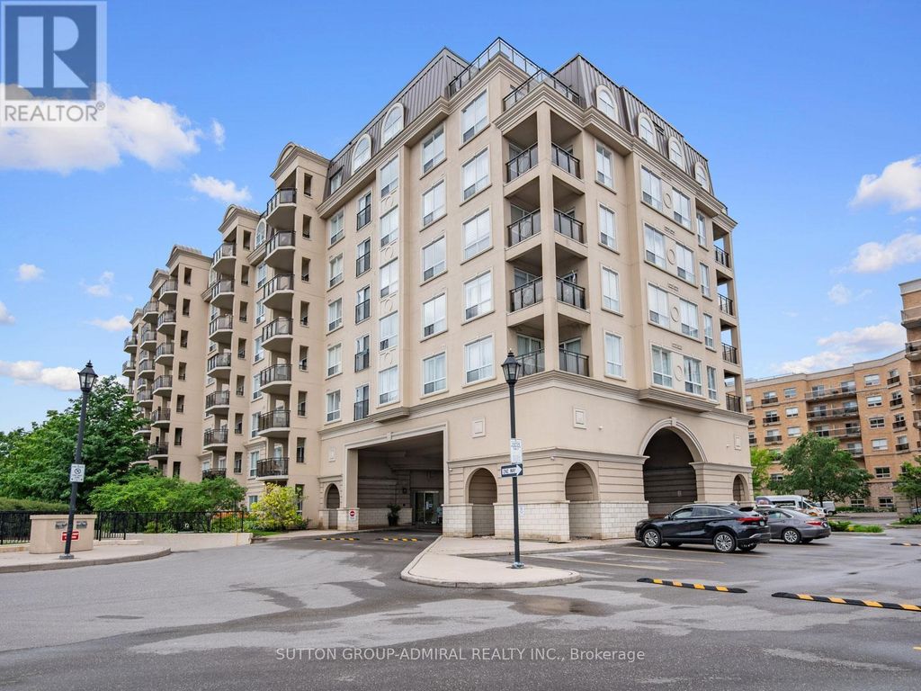 215 - 1 Maison Parc Court, Vaughan (lakeview Estates)
