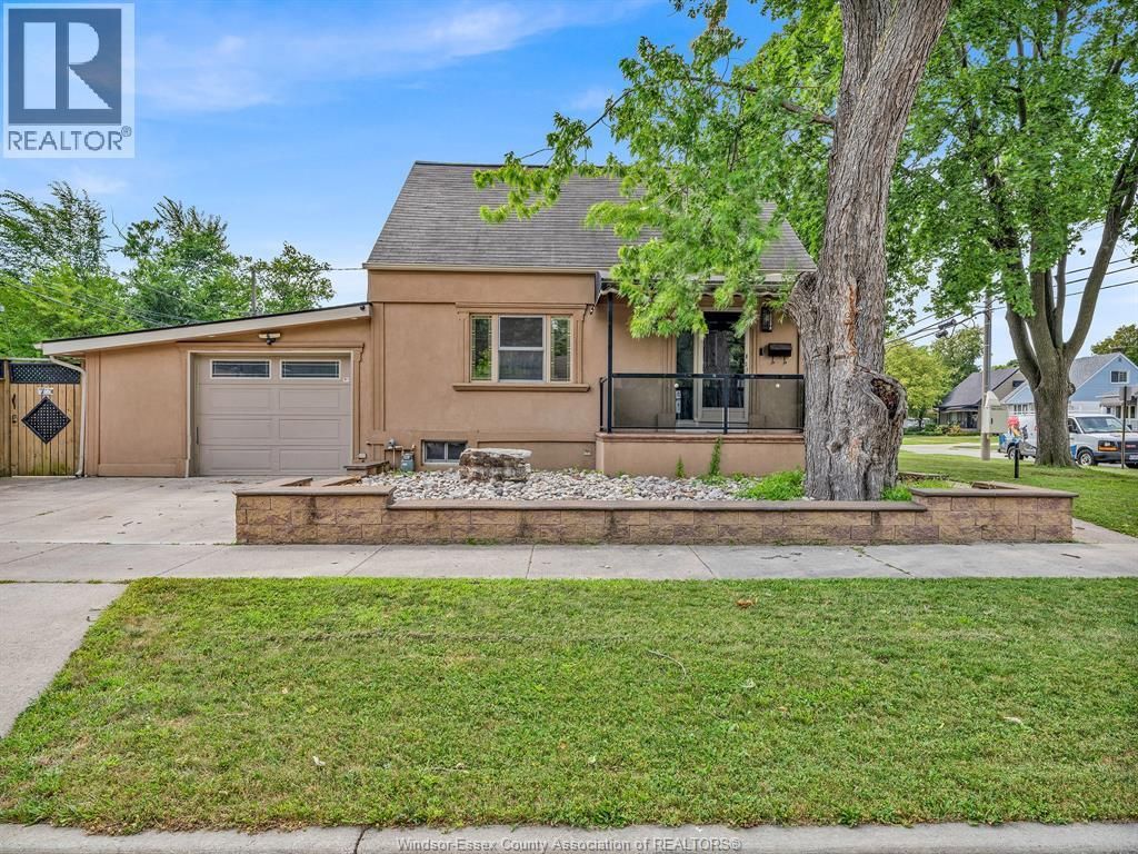 4891 Seminole, Windsor