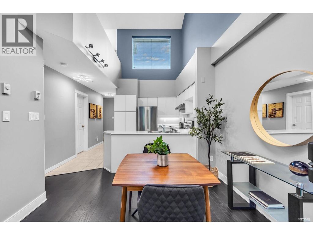 314 1966 Coquitlam Avenue, Port Coquitlam