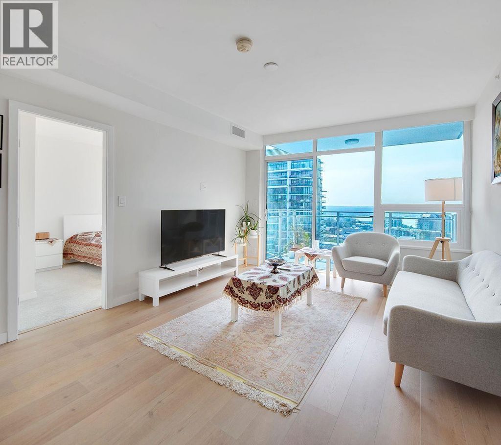 1403 125 E 14th Street, North Vancouver