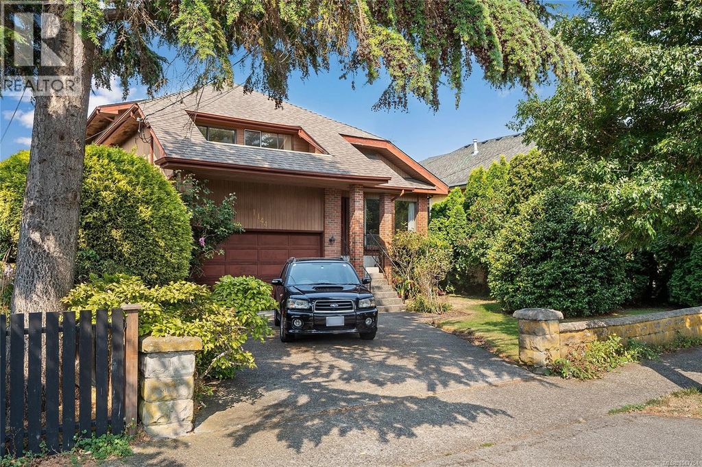 1144 May St, Victoria