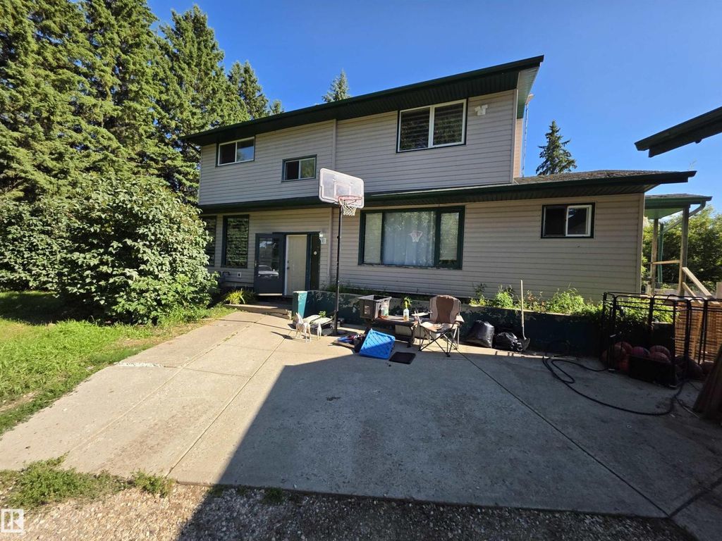 33 27317 Twp Rd 522, Rural Parkland County